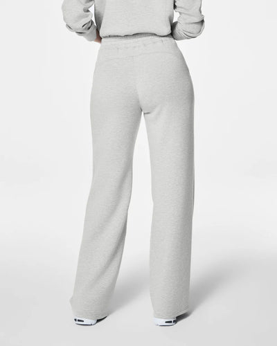 Air Essentials Wide Leg Pant in Light Heather Grey