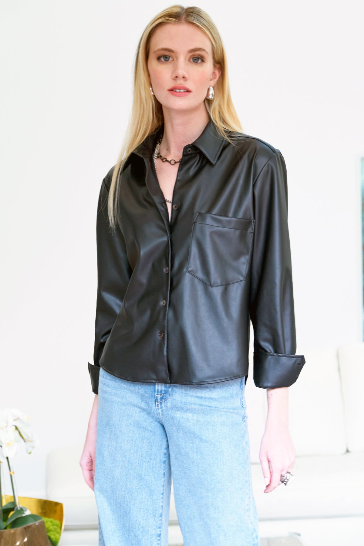 Crop Andie Vegan Leather Shirt in Black