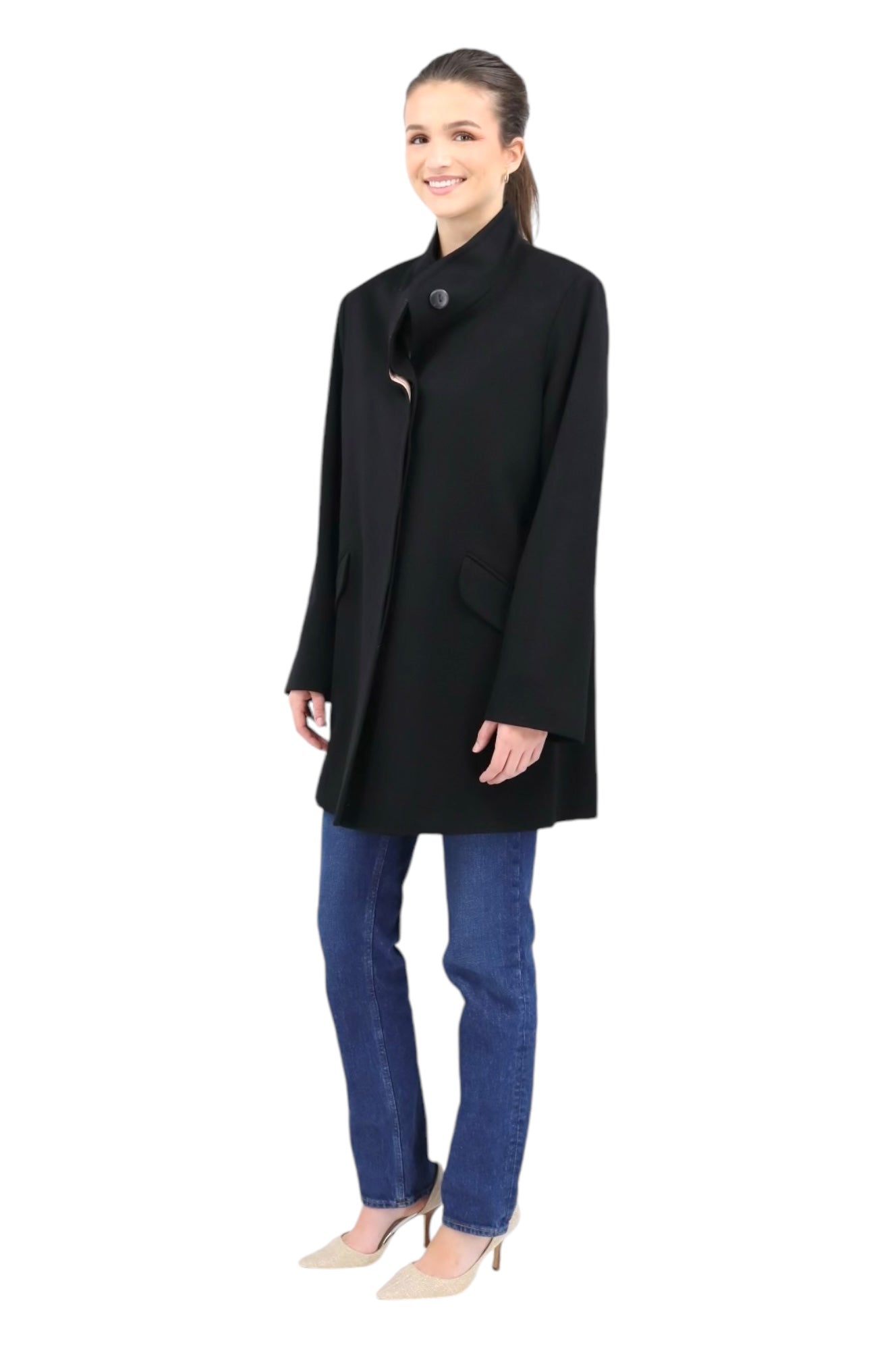 Short 100% Cashmere Coat in Black