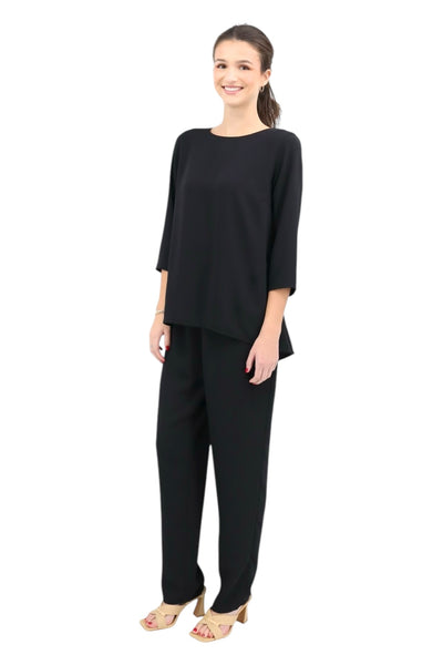 Slim Matte Crepe Pant in Black