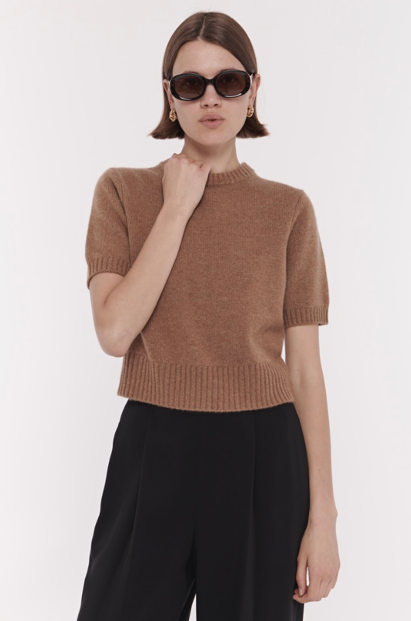 Elsie Short Sleeve Sweater in Tawney