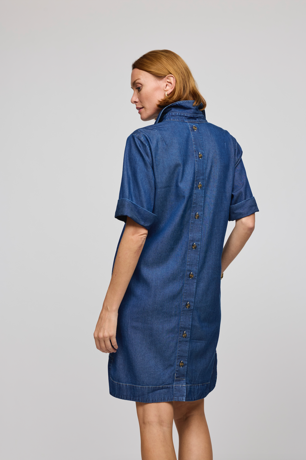 Short Sleeve Aileen Dress in Dark Wash