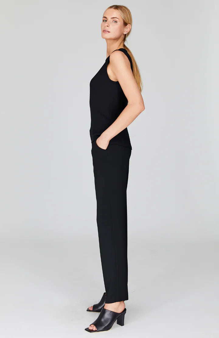 Narrow Leg Pant With Back Zip Black